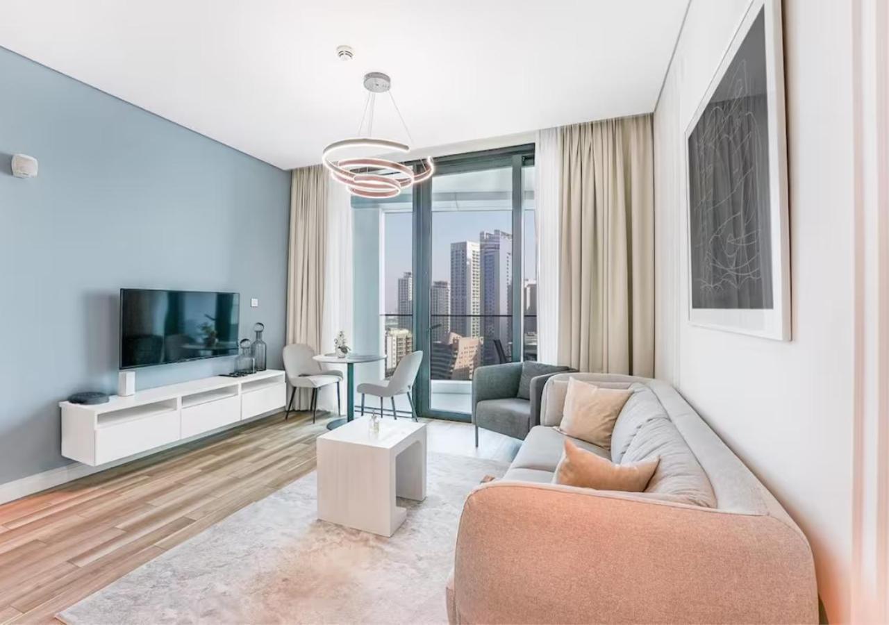 Modern Stay at the Address Jbr