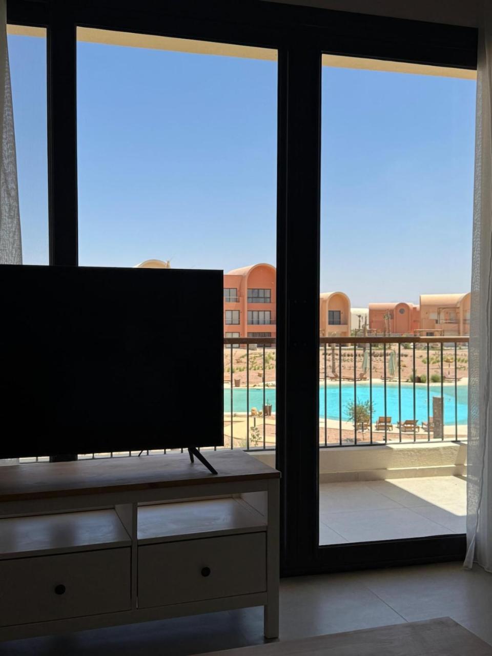 Kamaran Gouna 2br Pool View