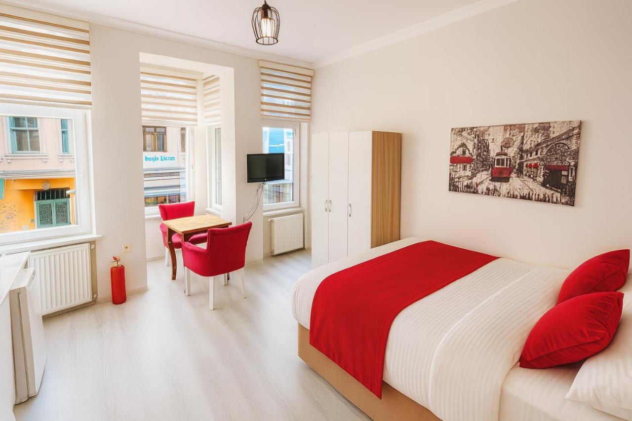 Istanberry Scarlet Apartments