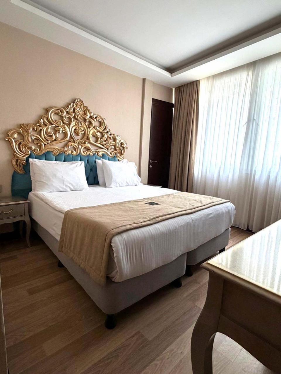 Goms Hotel Old City