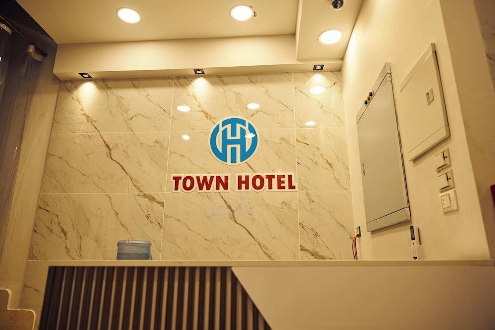 Town Hotel