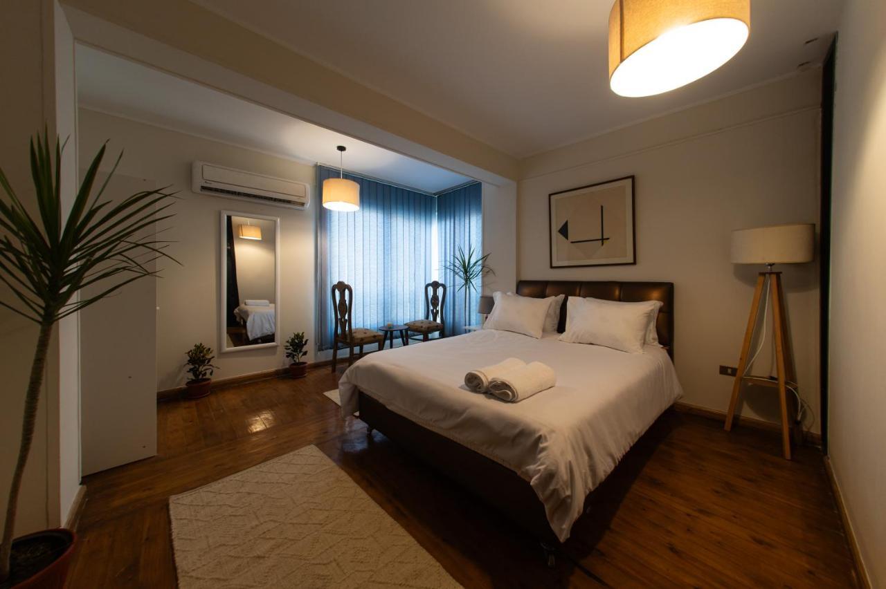 Stylish Room in Shared Apartment (Adults Only)