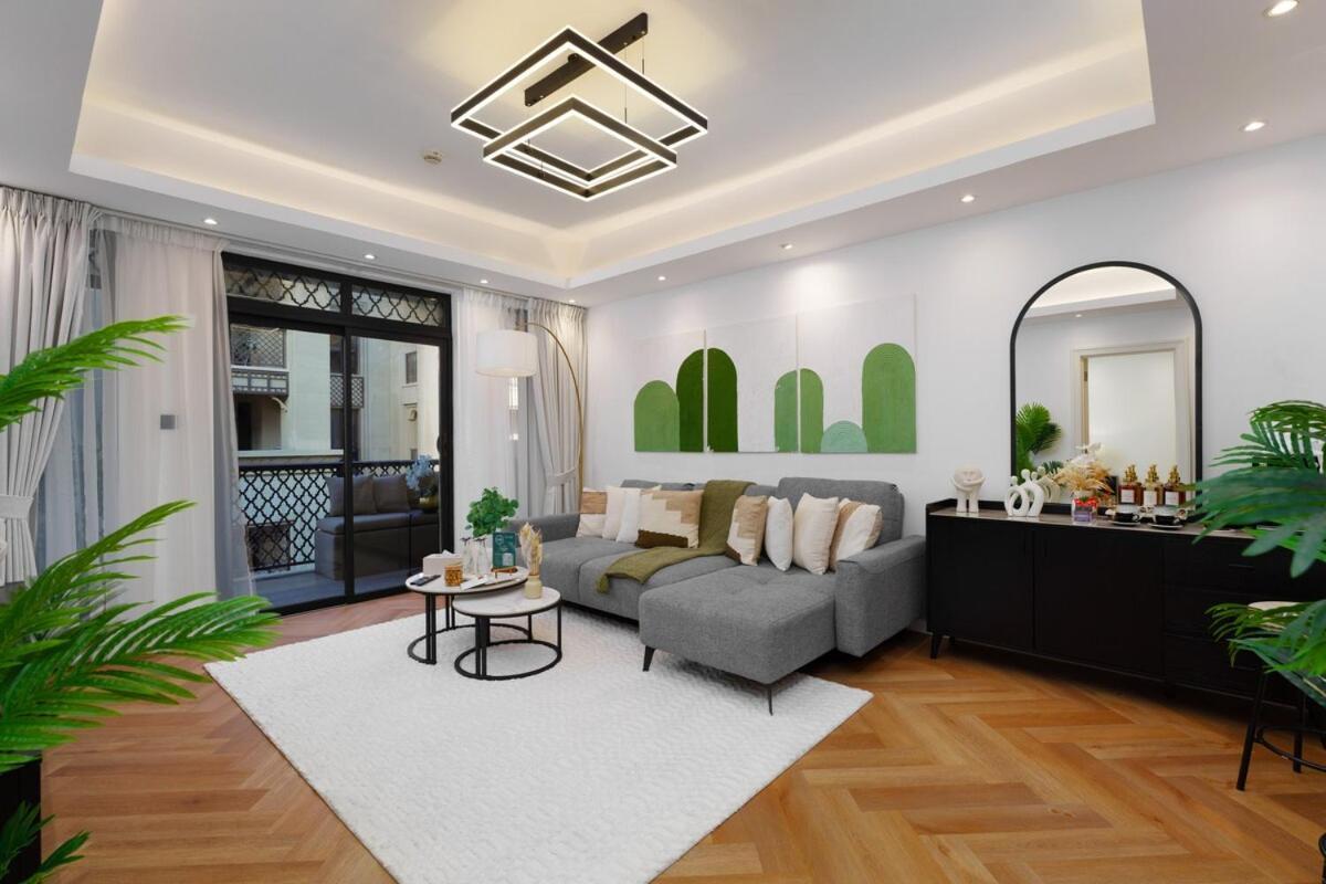 Spacious 1br with Burj Khalifa View