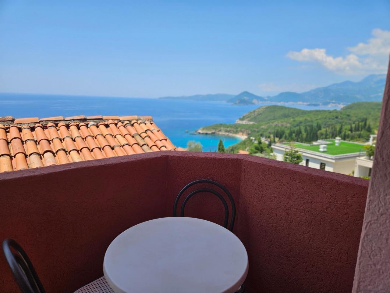 Apartments Drobni Pijesak