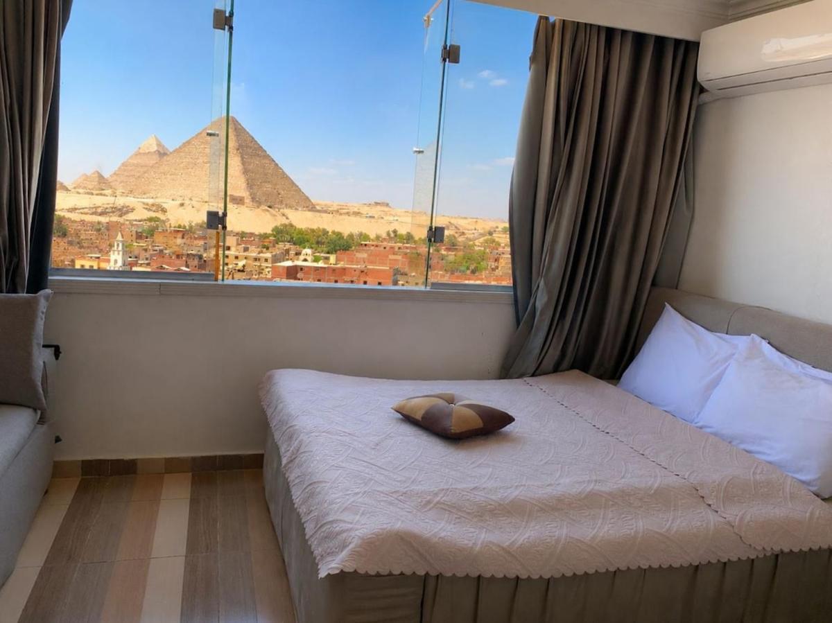 Direct Pyramids View