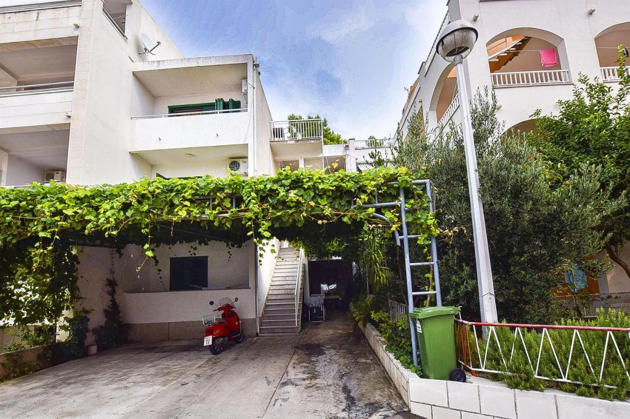 Apartments & Room Nevenka