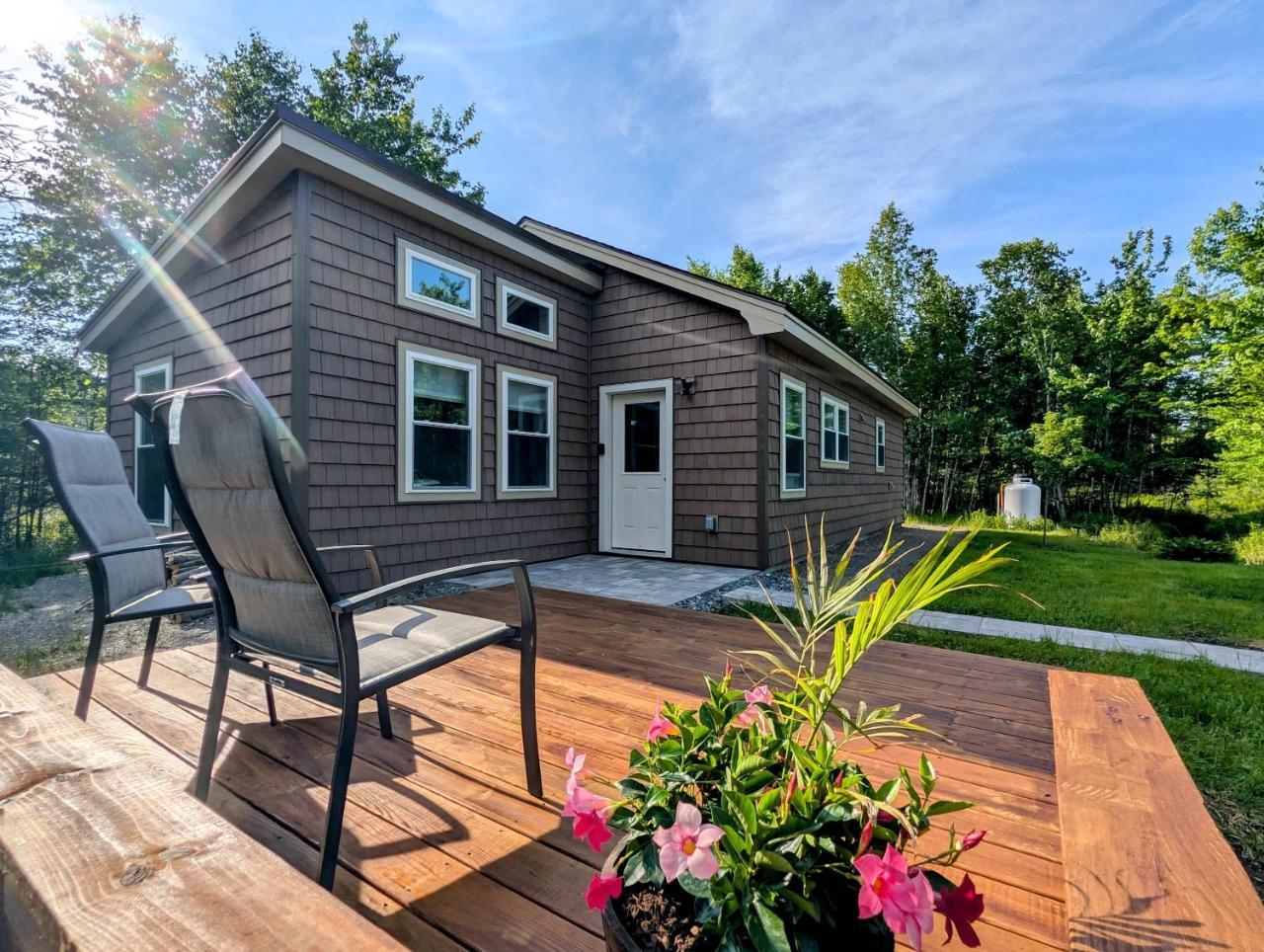 New 2br House 5 Min To Restaurants Hiking 1dog Ok