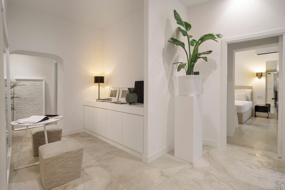 Ludos Magnus Rome Guesthouse